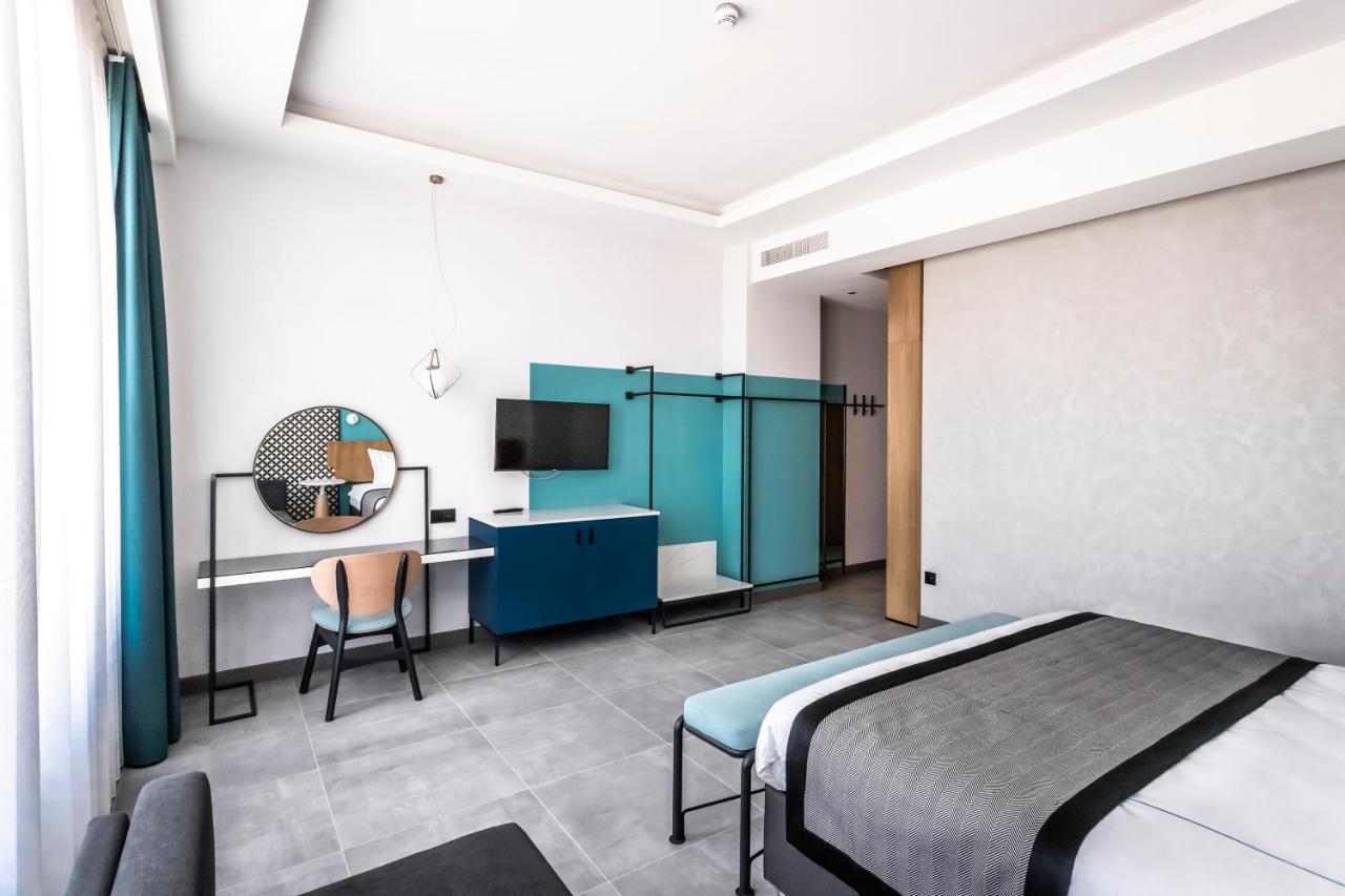 Pamphylia Hotel バレンシア エクステリア 写真